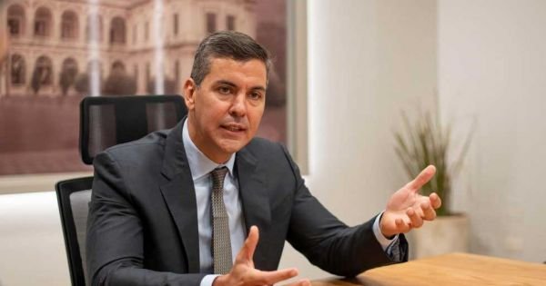 Prezident Paraguayan sa zúčastní Enthronement nového pápeža - Mercopress