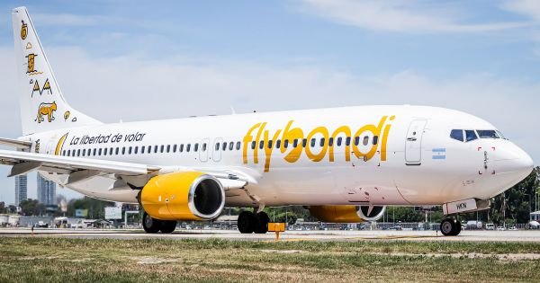 Flybondi sa zameriava na otvorenie dcérskej spoločnosti s paraguajskou vlajkou