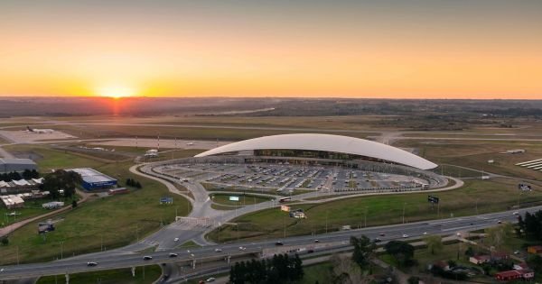 Regionálne míľniky v oblasti letectva v Paraguaji a Uruguaji