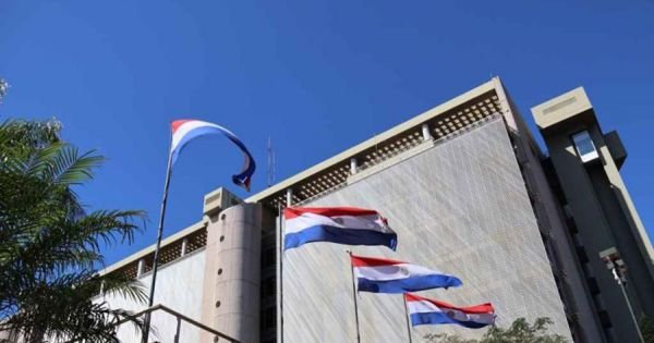 Zahraničný obchod začína v roku 2026 deficitom v dôsledku poklesu exportu