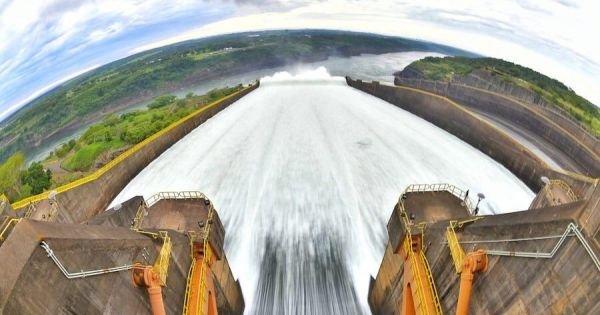 Paraguaj sa snaží prilákať dátové centrá a vodík so špeciálnymi sadzbami za elektrinu a otvára front s ANDE